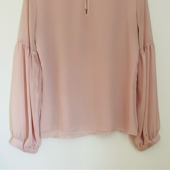 EXPRESS Romantic Long-sleeved Blouse - Picture 6 of 12